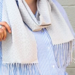 Valley Yarns #250 Silver Snowfall Scarf PDF -Craft Yarn Shop 416x416 1514